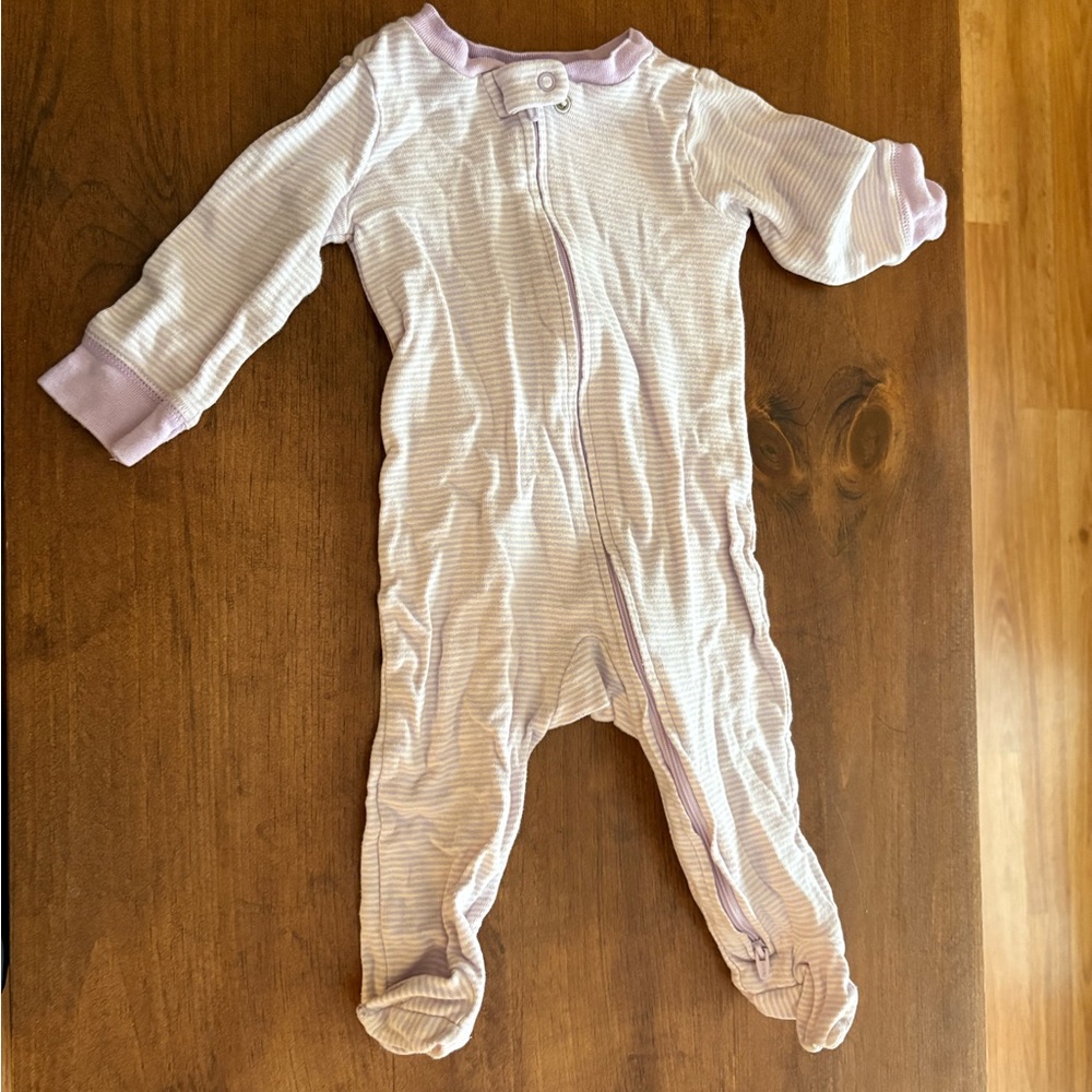 🩷 6 for $20 🩷 Carter's Light Pink and White Striped Footie